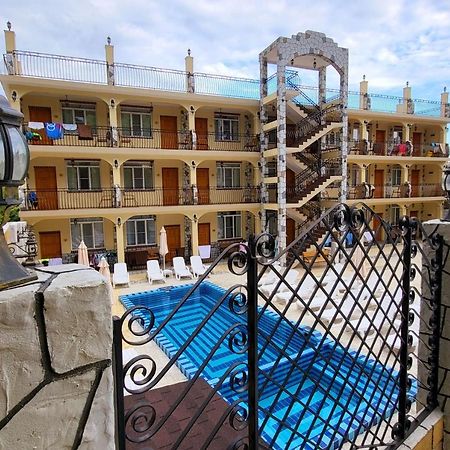 Готель Casa Del Sol New Athos Екстер'єр фото